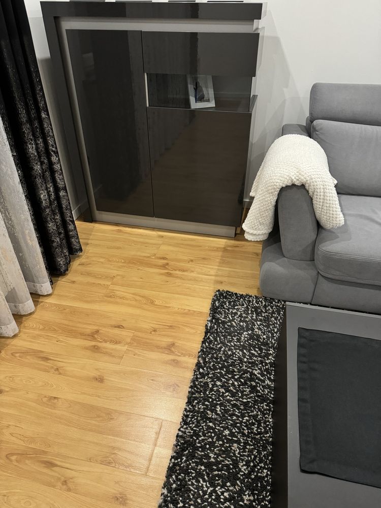 Sprzedam komplet mebli do salonu