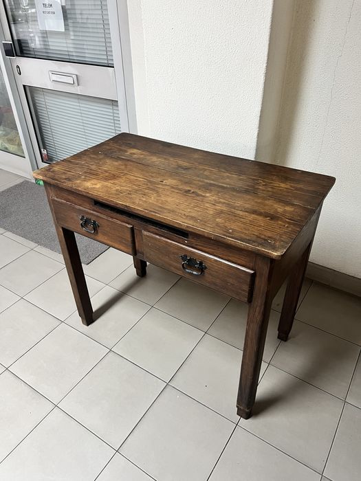 Secretária / Aparador Antiga em Madeira – Pátina Autêntica