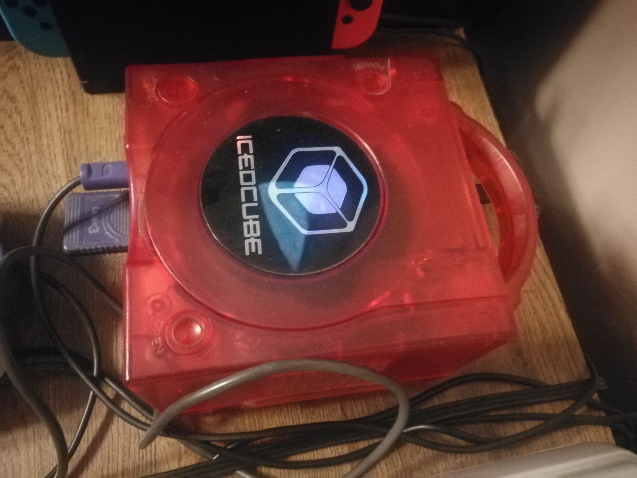 Konsola Nintendo GameCube IcedCube czerwona
