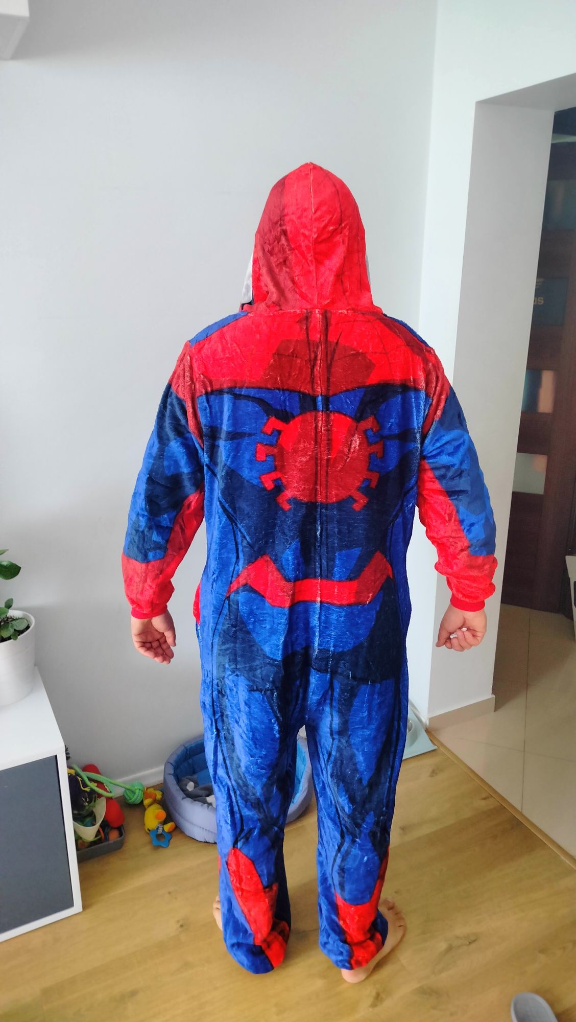 Strój Spiderman dla dorosłych rozm.L
