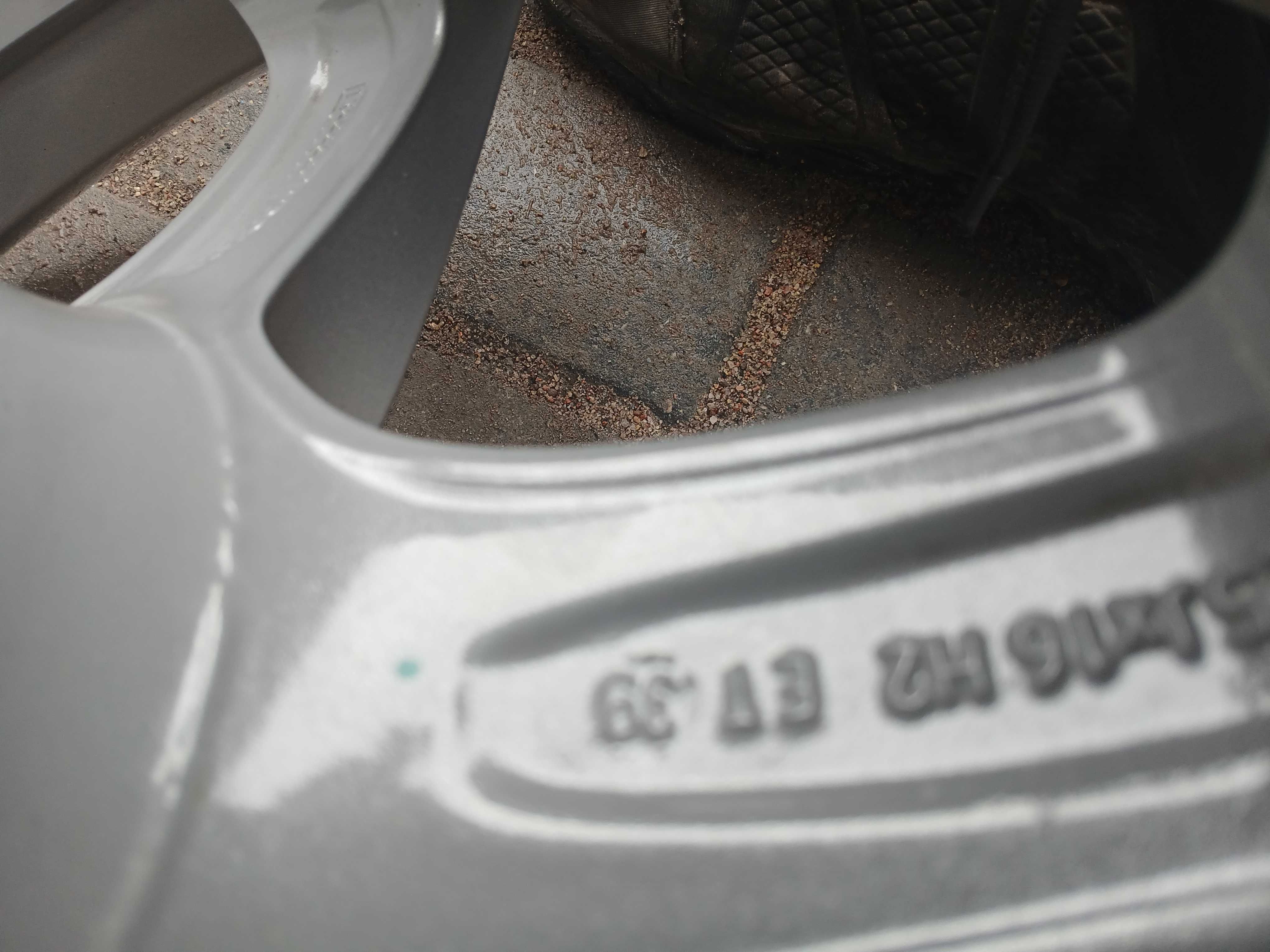 4x felgi 16 5x114,3 Hyundai i30 i40 ix35 Elantra Tucson Toyota ET39