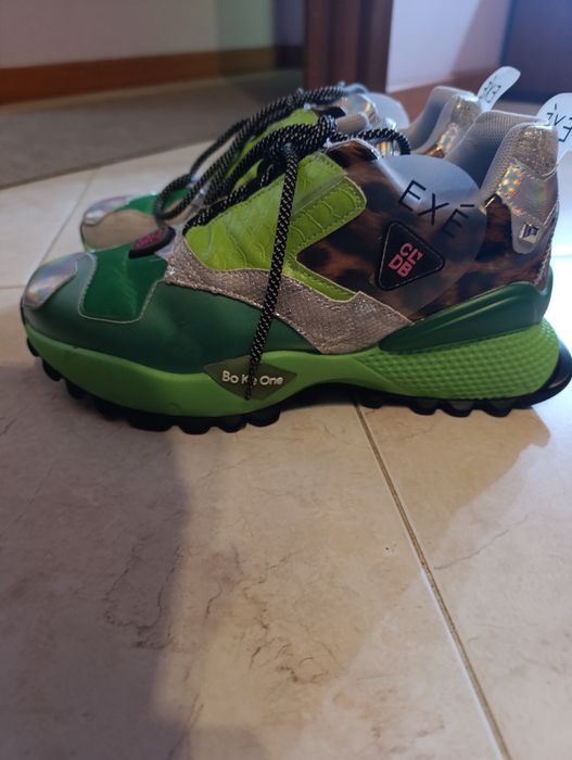 Sapatilhas exe  como novas