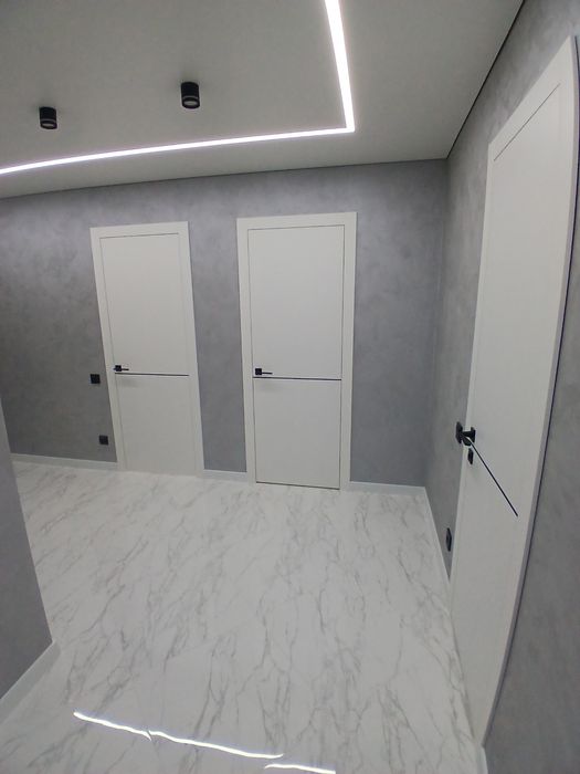 Натяжні Стелі та Сучасне освітлення