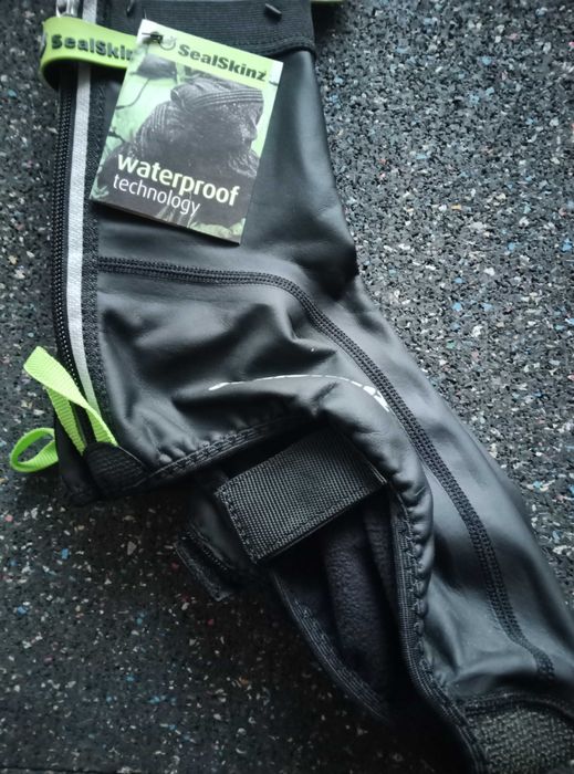 Protecções de pés para ciclismo