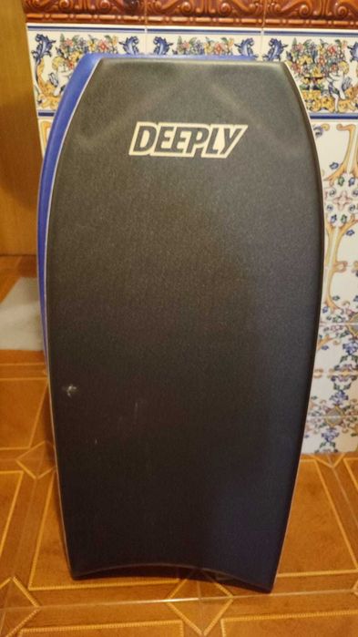 Venda de prancha Bodyboar usada duas vezes em ferias desportivas.