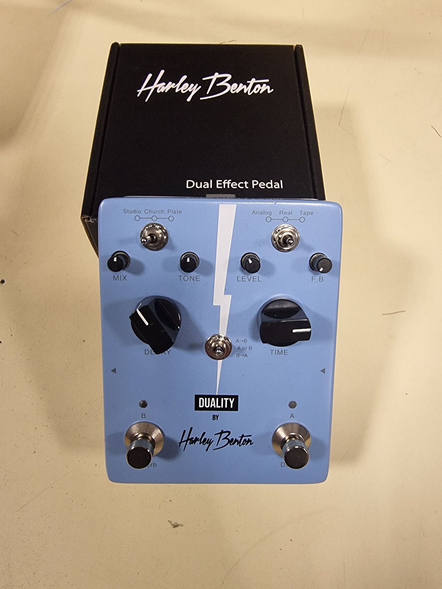 Pedal efeitos harley benton