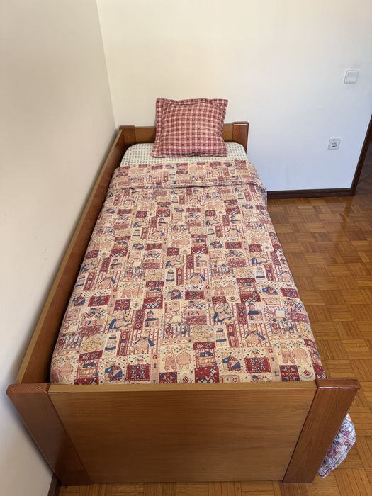 Quarto em Esmoriz