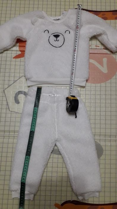 Костюм і джемпер для хлопчика. Штани