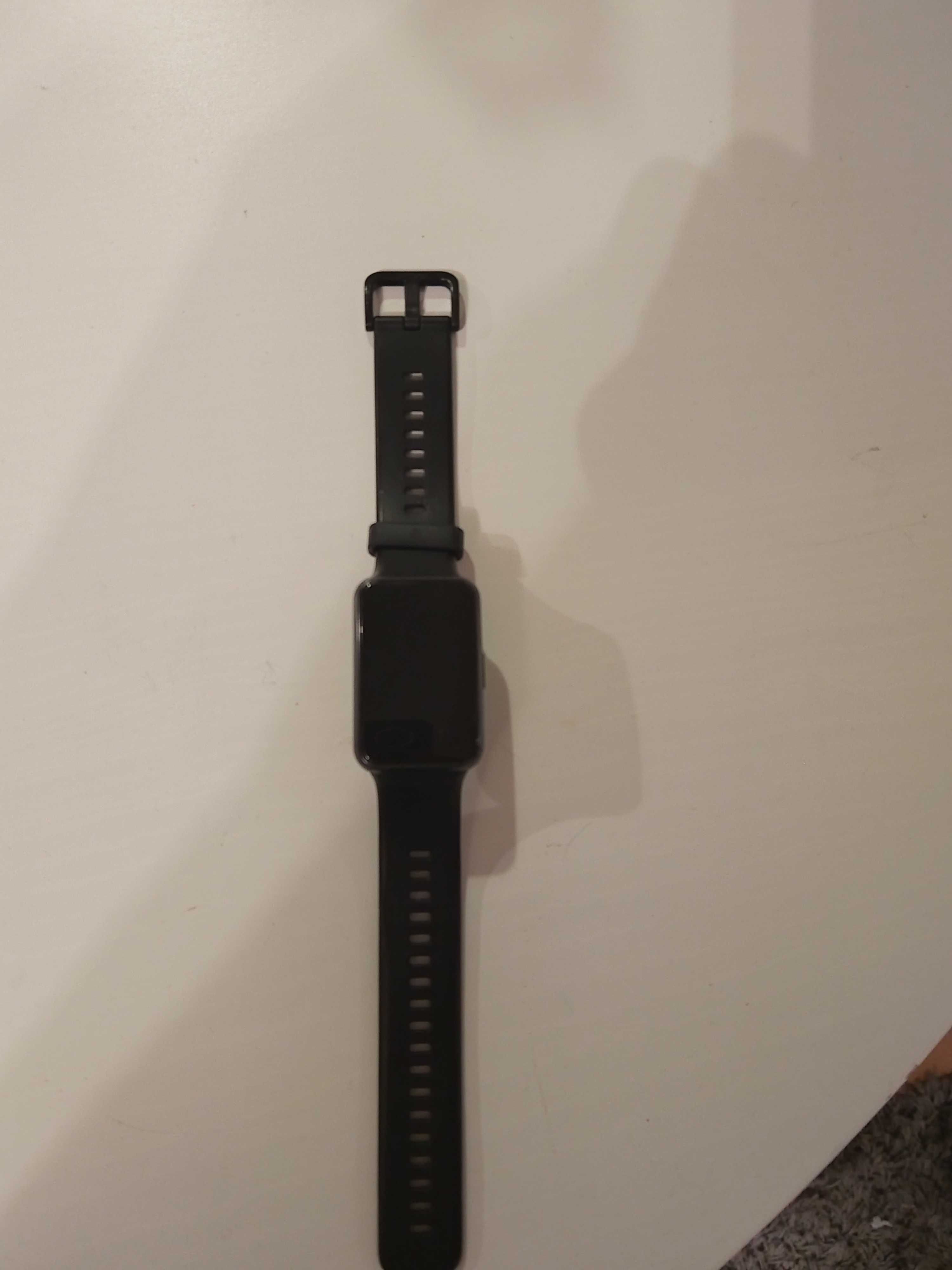 Smartwatch Huawei Watch FIT + Ładowarka