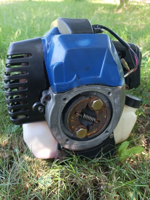 Двигун бензокоси б,у