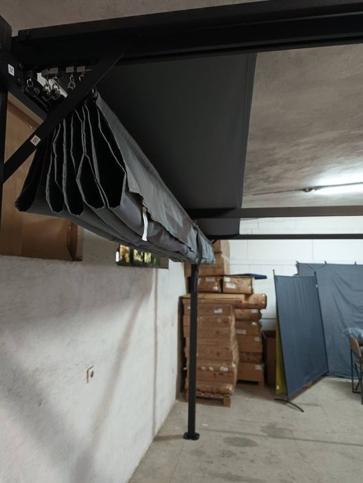 Pawilon wolnostojący. Zadaszenie na ogród, altanka. Namiot ogrodowy.