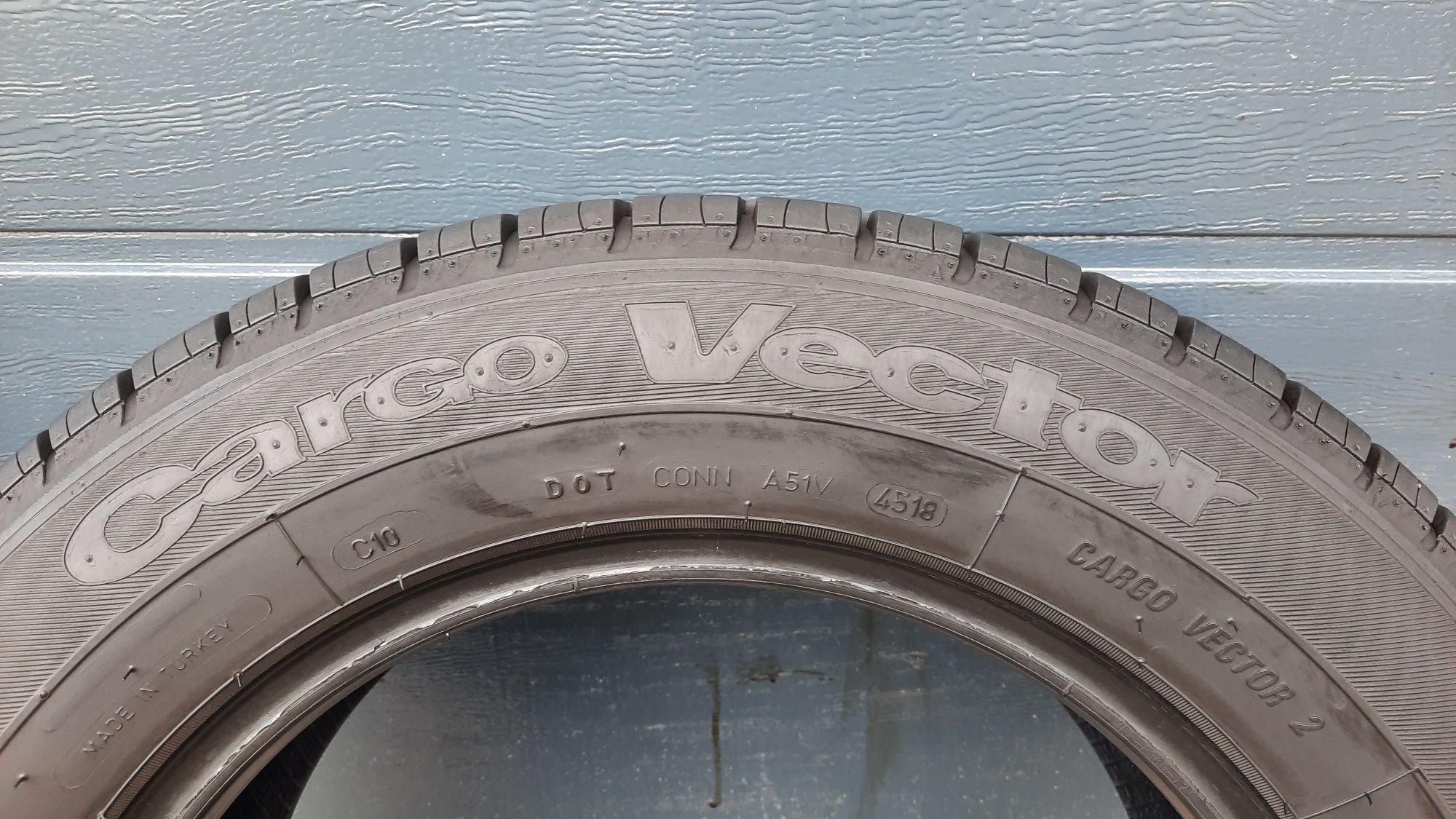 Goodyear 205/65 R16 C Cargo Vector