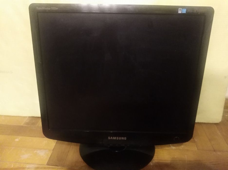 Монитор Samsung SyncMaster 932Bf