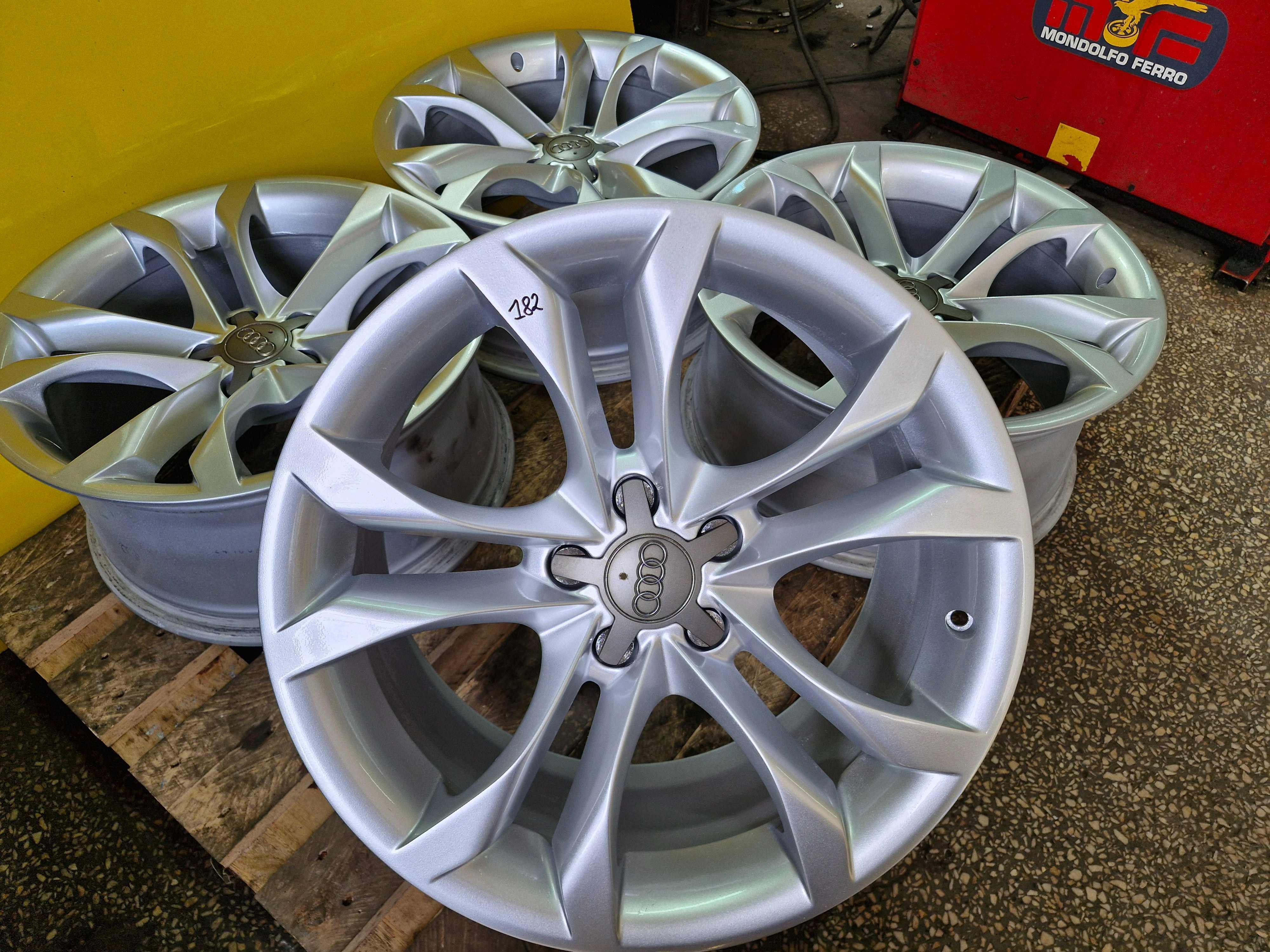 Alufelgi 5x112 18 Audi A4 B8 B9 A6 A5 S5 OE 8.5" x 18" ET29 8T0