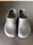 Crocs чорного кольору
