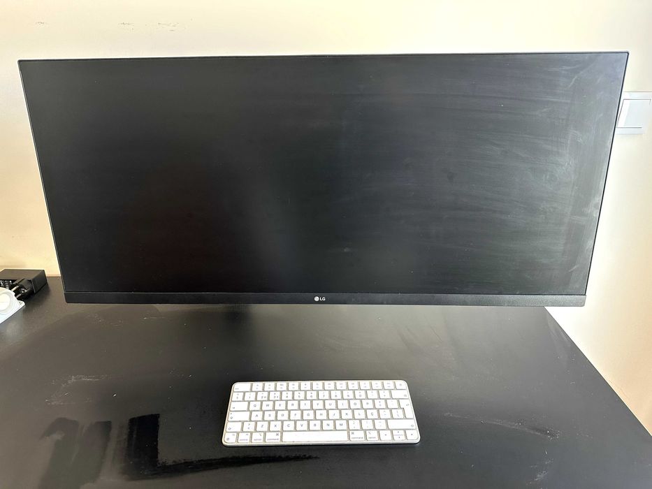 Monitor LG Ultrawide (3440x1440) IPS de 34"