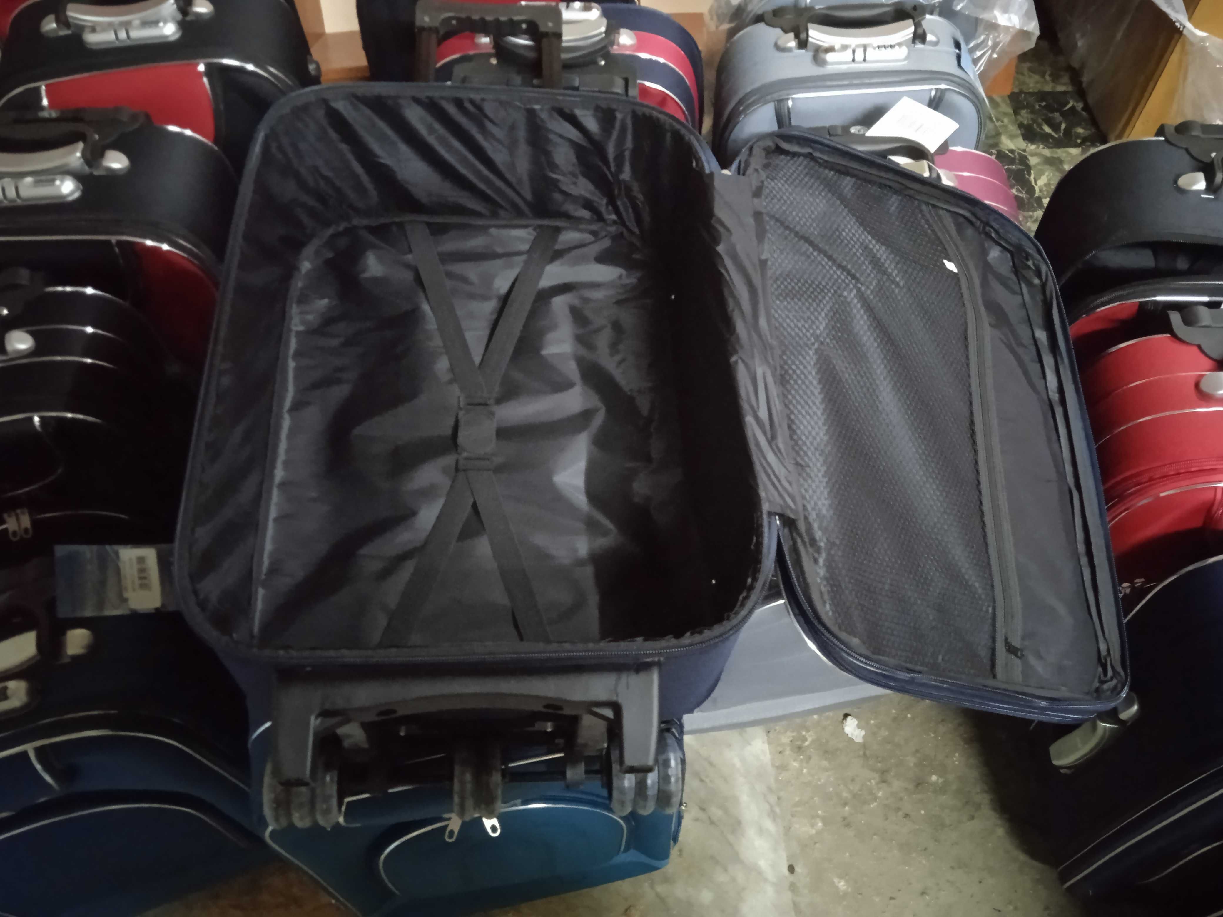 walizka podróżna L  kabinowa z kuferkiem