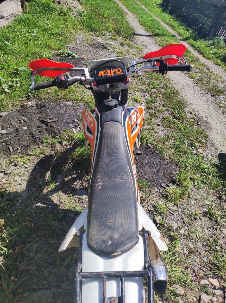 Продам мото  Kayo t2 деталі за телефоном...