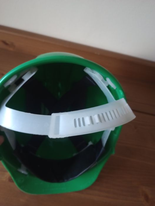 Kask budowlany zielony 53-59 cm