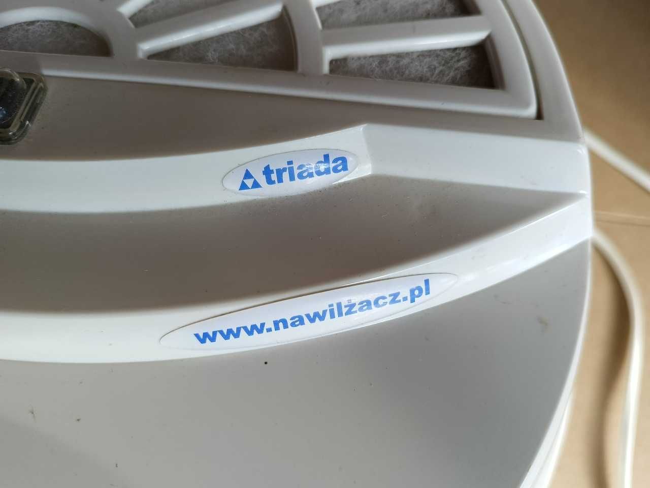 Nawilżacz mgiełkowy powietrza marki Triada