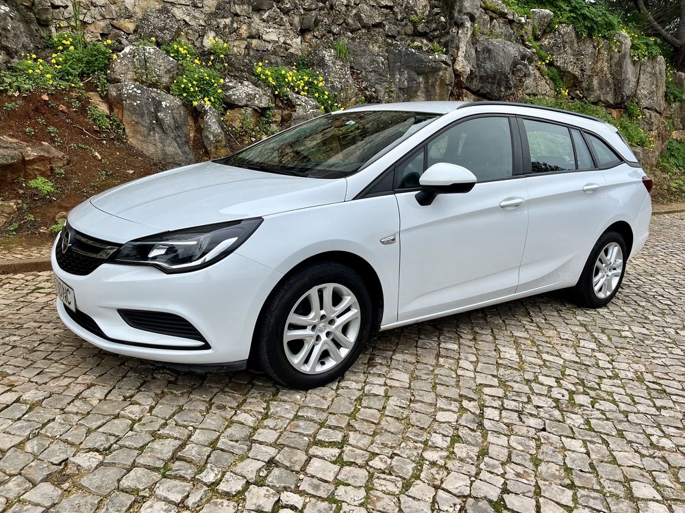 Opel Astra Sport Tourer Cdti