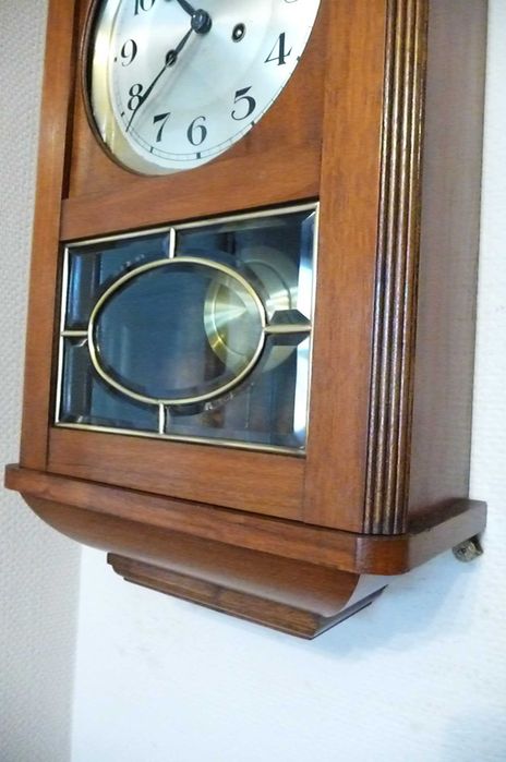 Piękny, nieduży zegar wiszący Becker, 3 struny, sprawny, po renowacji
