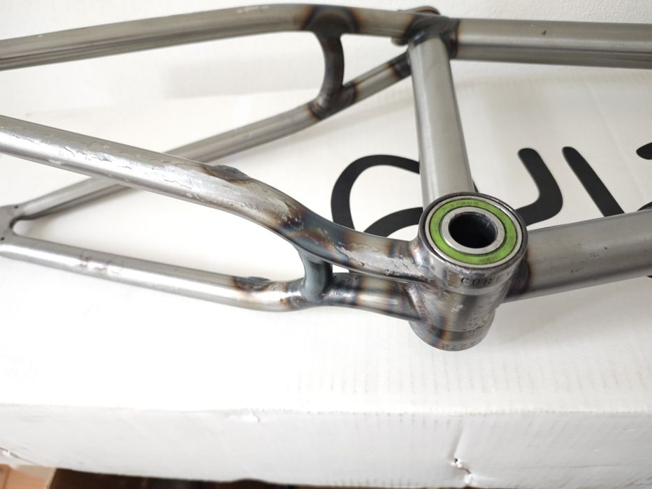 Rama BMX Cult Corey Walsh - tt 21.8" plus bb