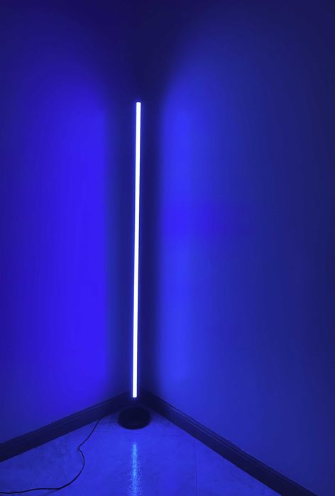 Candeeiro LED RGB de Canto