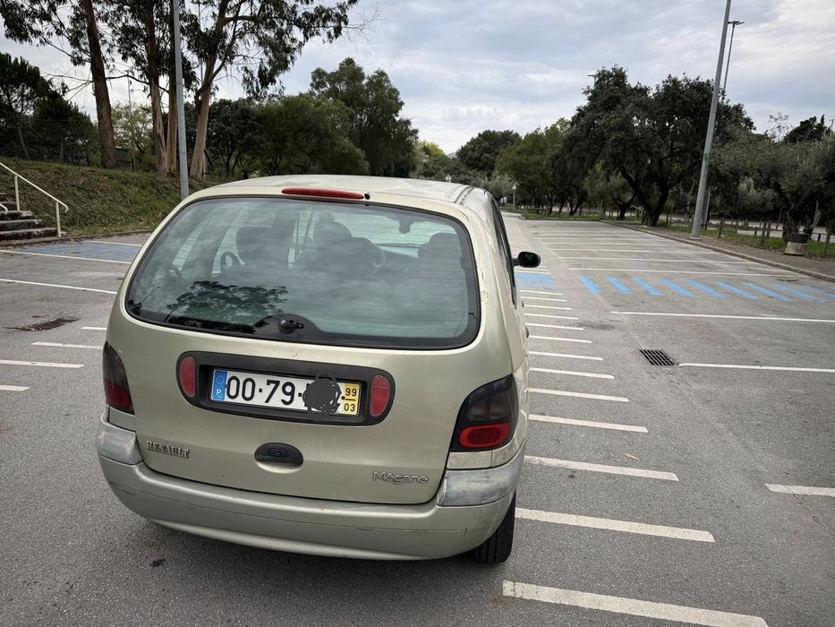 RENAULT Scenic 1.4