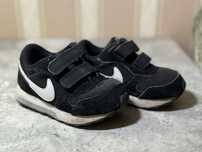 Кроссовки Nike 23р