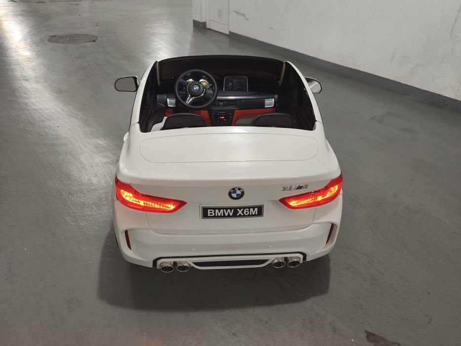 BMW X6 M para 2 crianças