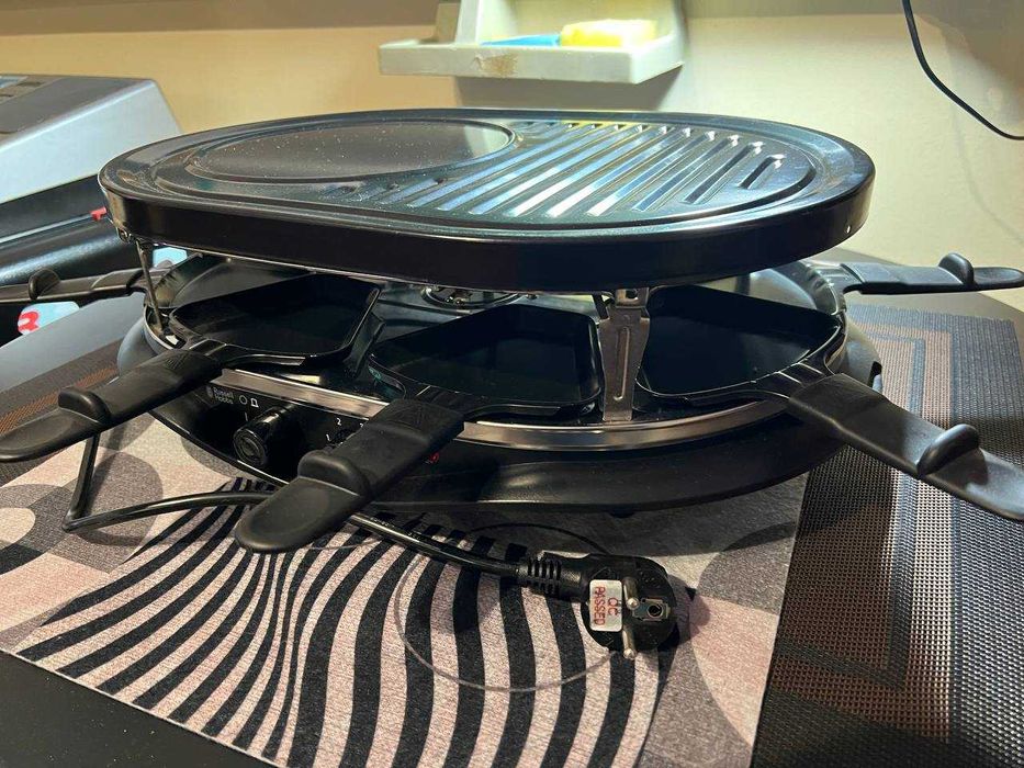 НОВА: Електро гриль багатофункціональна - Russell Hobbs 21000-56