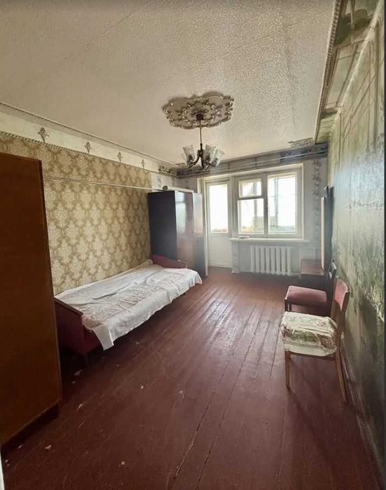 2 кім в ЦЕГЛІ на ЛІВОМУ БЕРЕЗІ (716553)