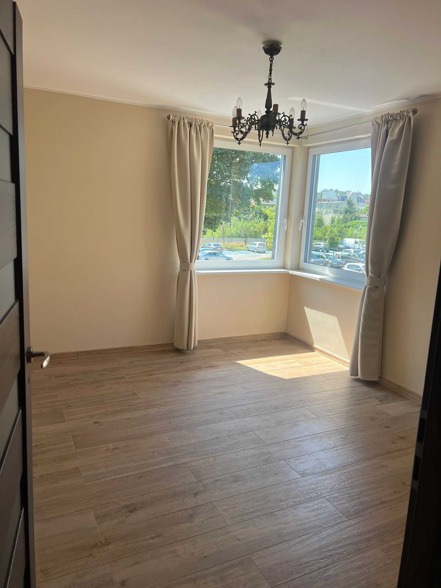 mieszkanie 70 m² z balkonem. Idealne dla studentów.