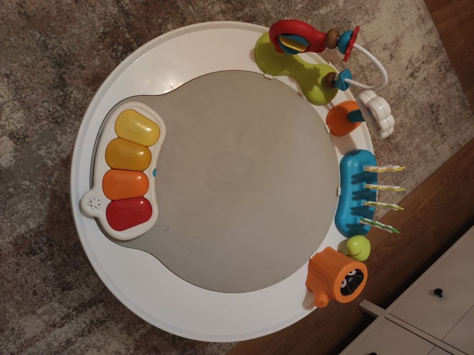 Mesa actividades de 3 níveis de uso