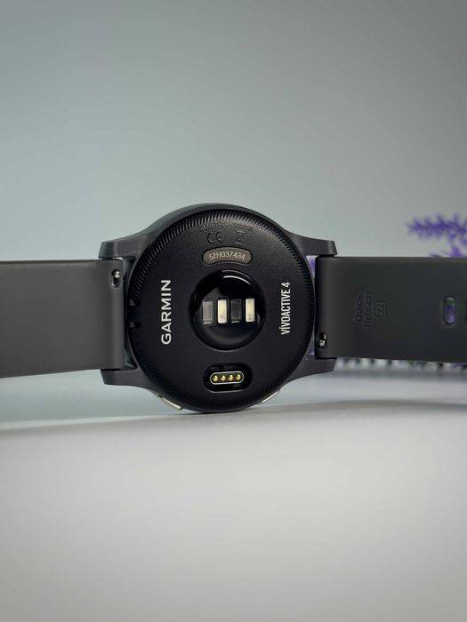 б/в Смарт годинник Garmin Vivoactive 4 ідеальний стан