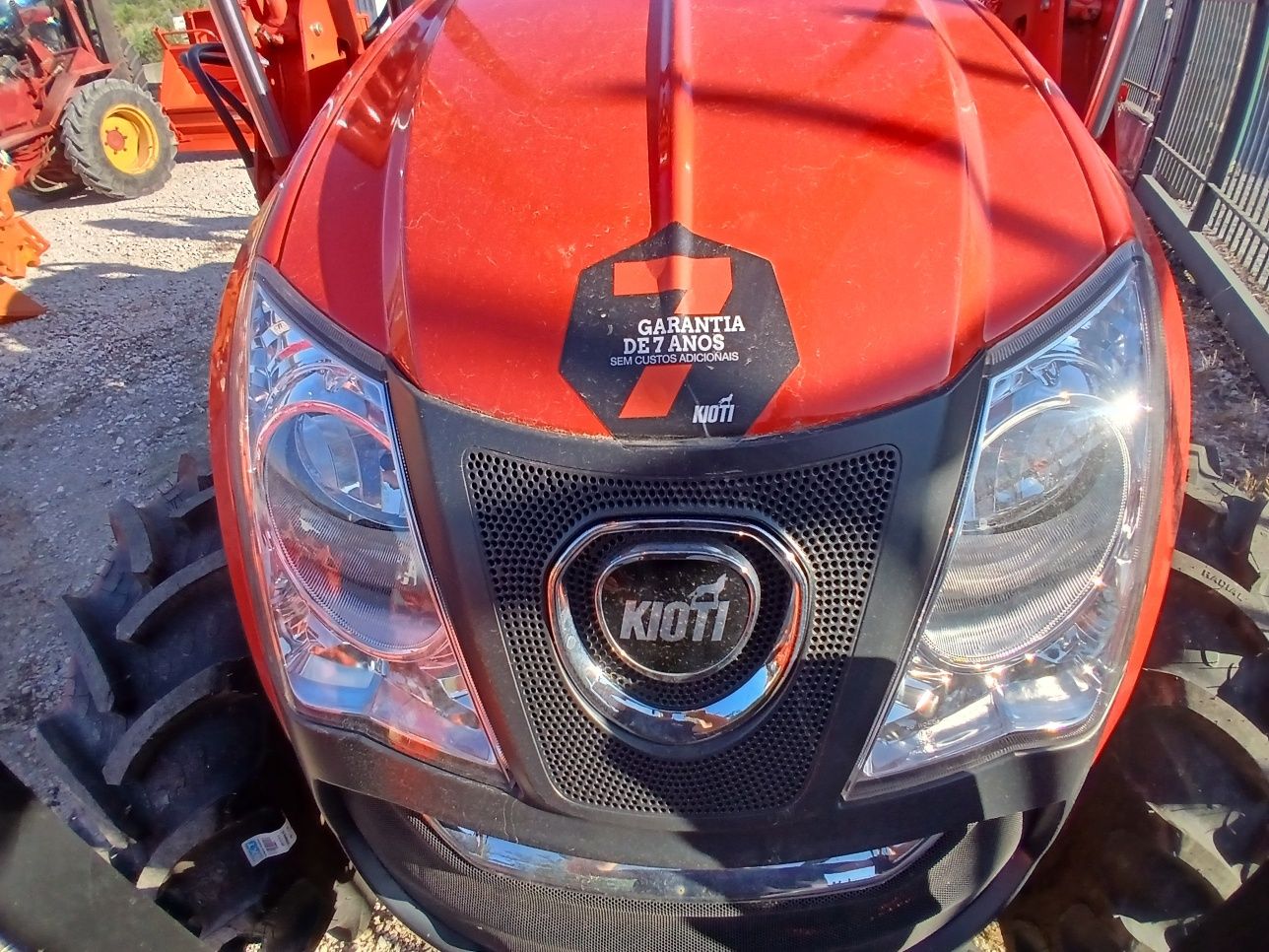 Tractor kioti Dk+ frontal Agriduarte+ 7 anos de garantia