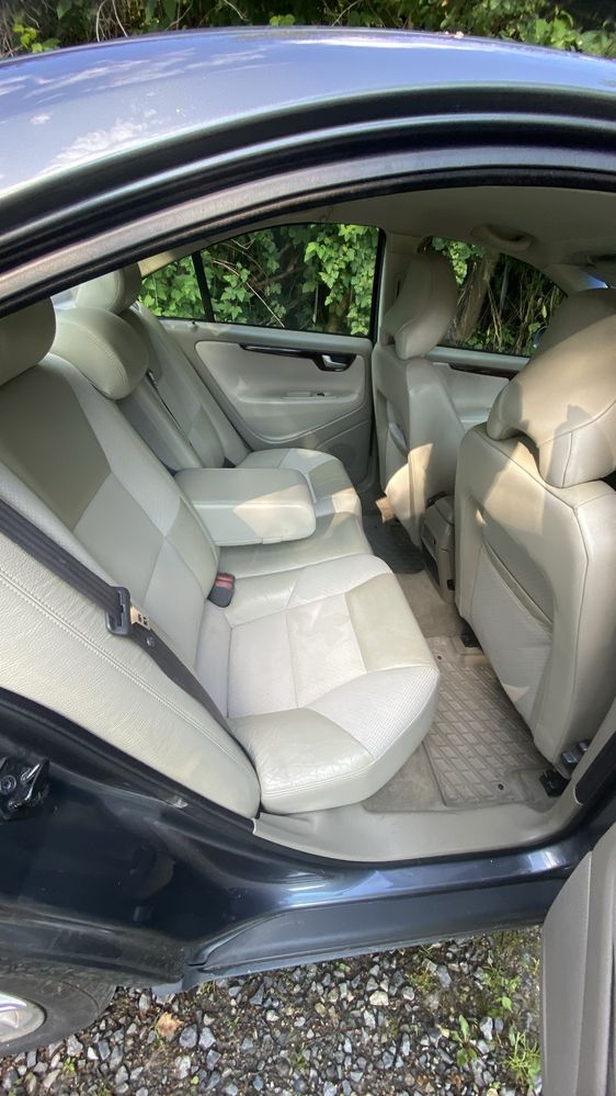 Volvo S60 2.4 PB   2003 rok