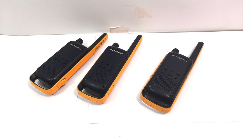 zestaw 3 radiotelefonów PMR MOTOROLA-T82/EXTREME