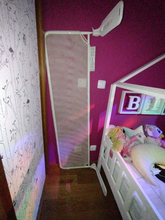 Vendo barreira cama