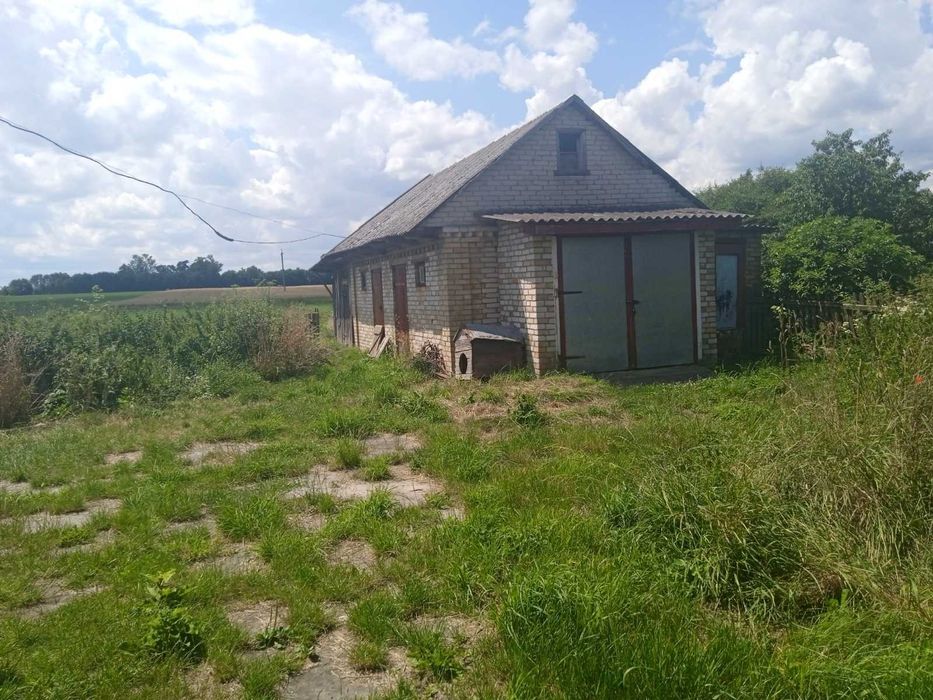 Продам будинок с.Ужова 25 км від Луцька Ковельська траса