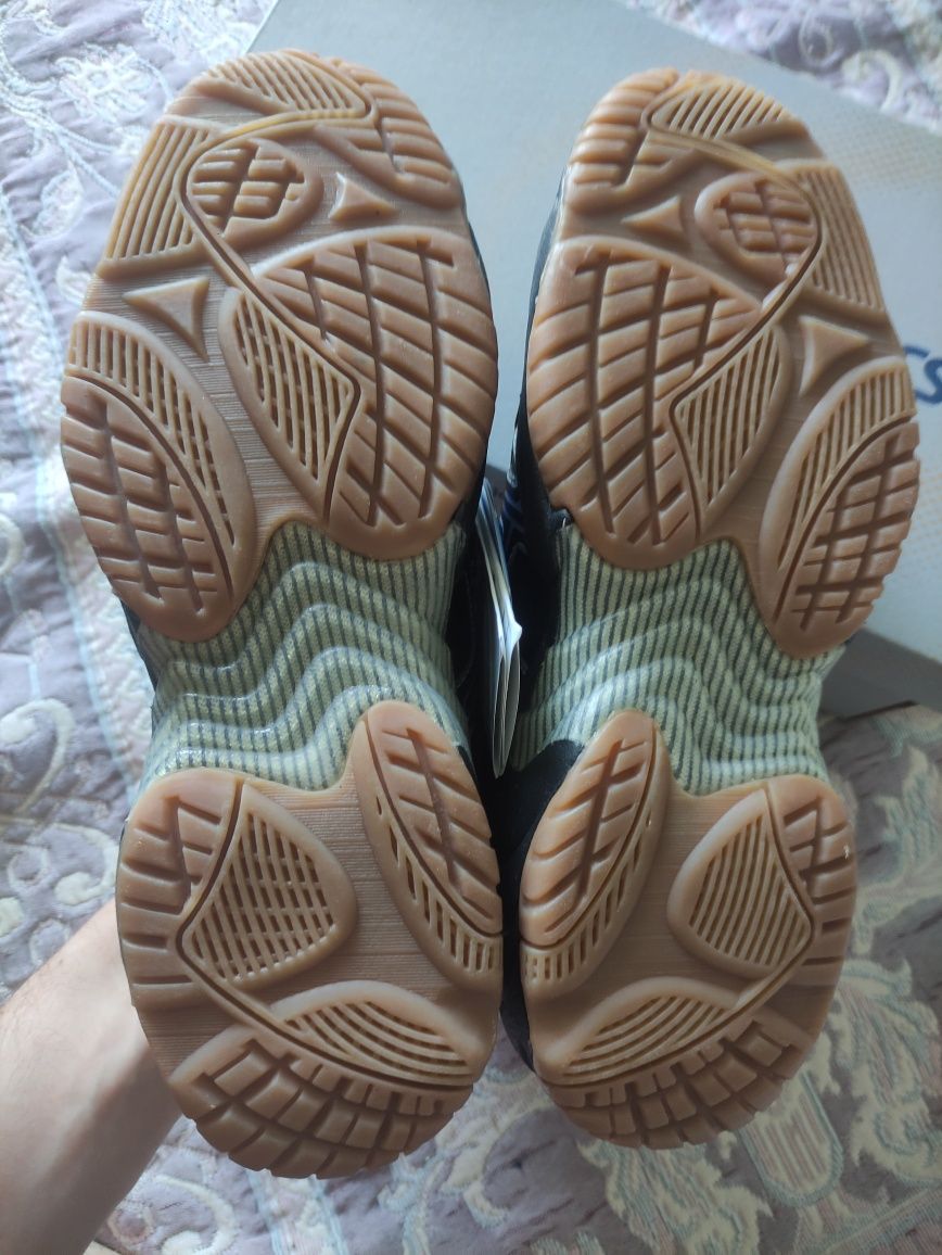 Кросівки asics gel power play