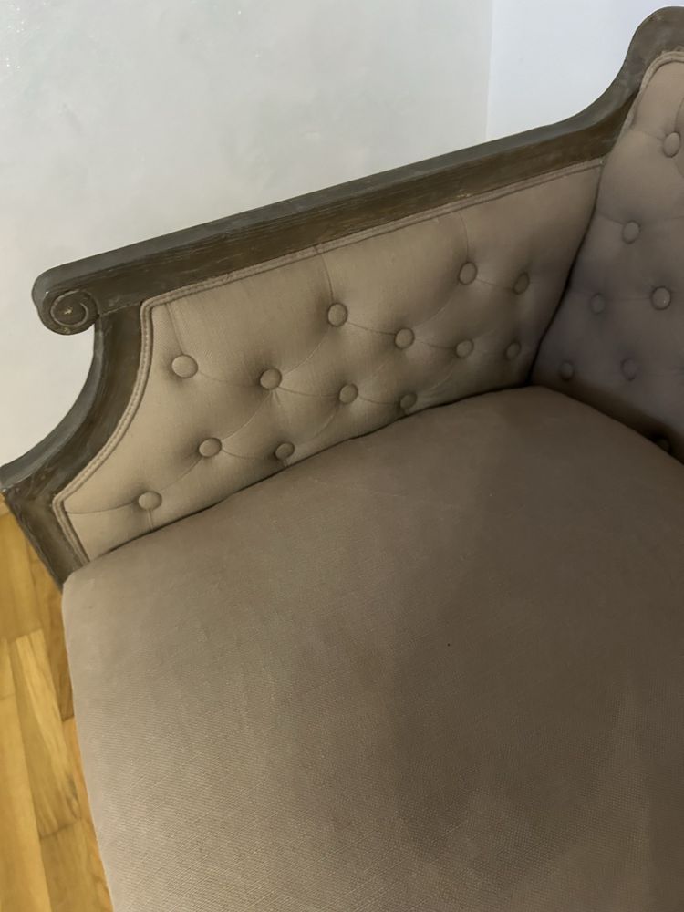 Stylowa sofa Westwing