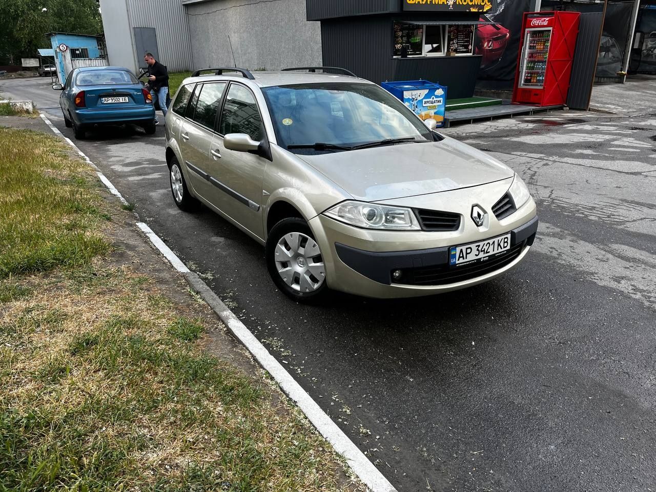 Renault Megane 2 рестайлинг 1,5dci  6ст не крашен