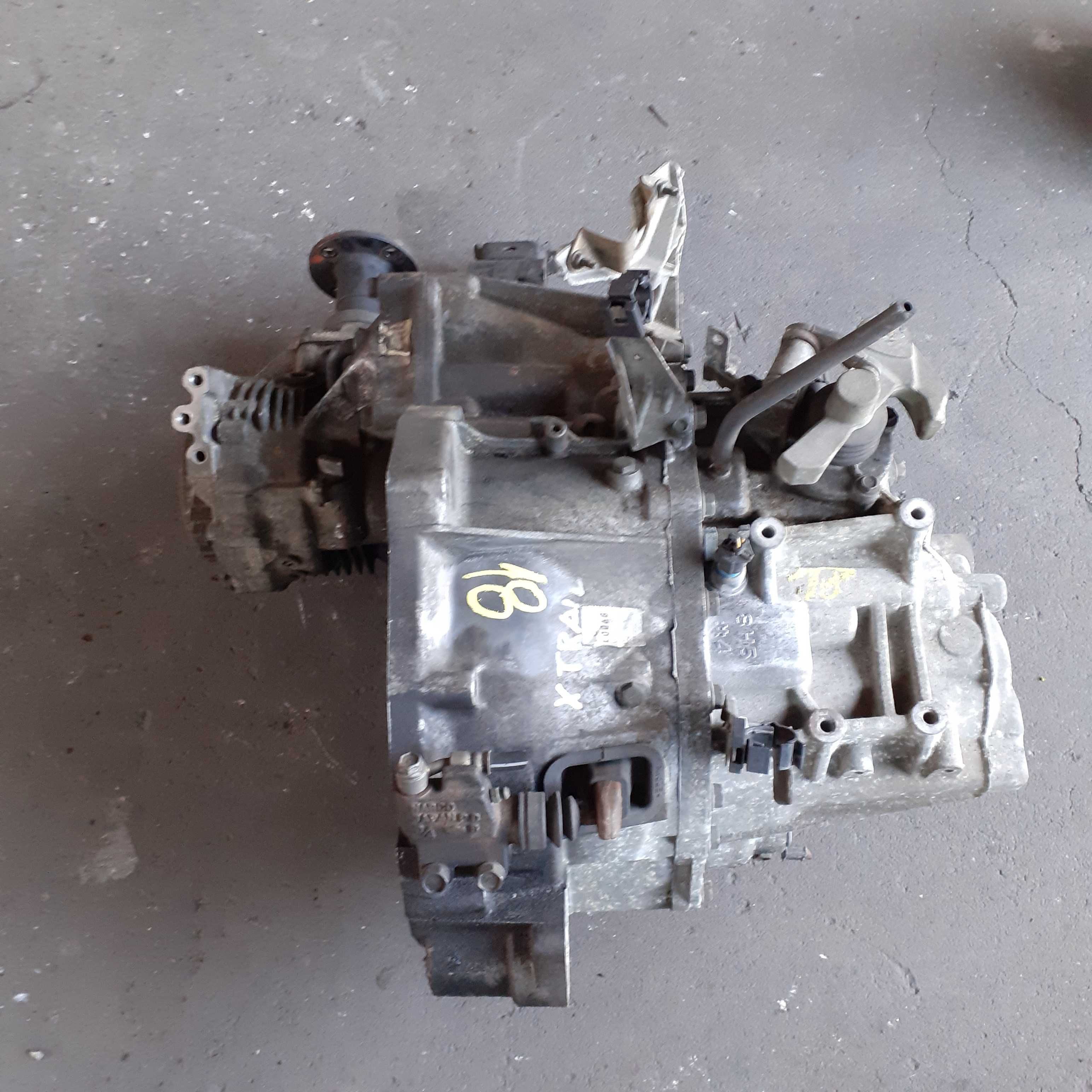 Skrzynia biegów z reduktorem Nissan X-Trail T30 8H5#4 Nr.18