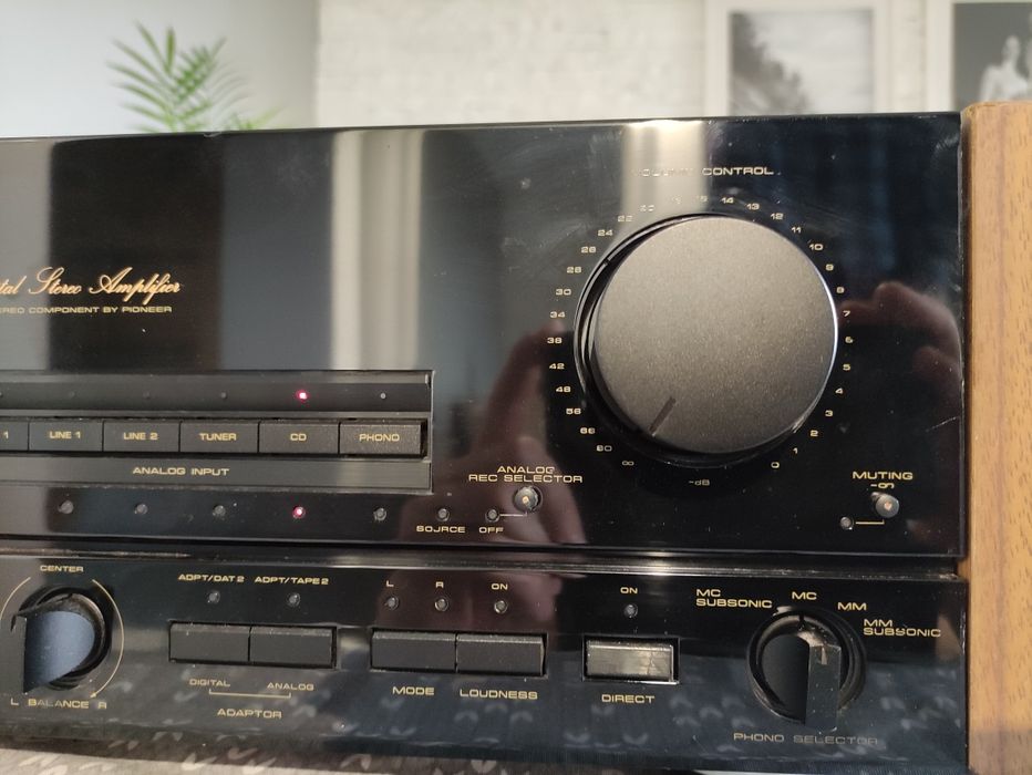 Najwyższy model Pioneer A-91D