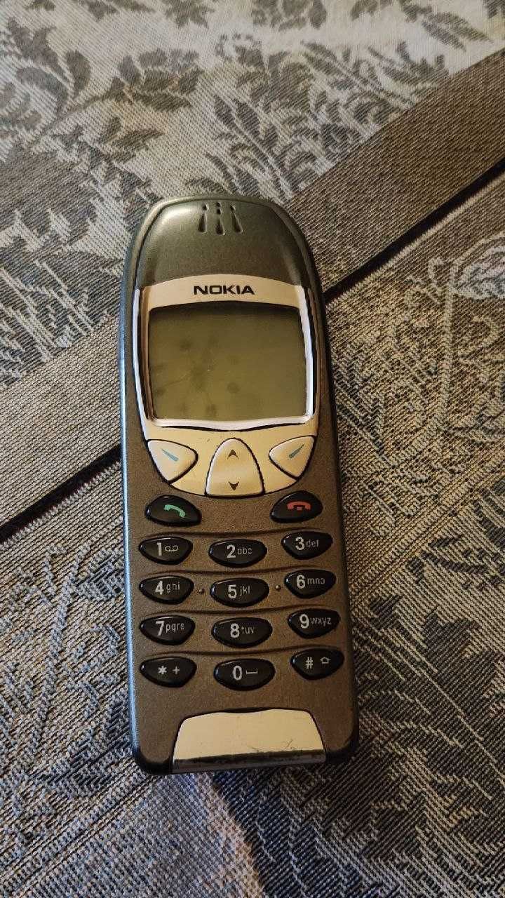 Телефон Nokia 6210 + кредл NOKIA MCC-1 оригинал Финляндия