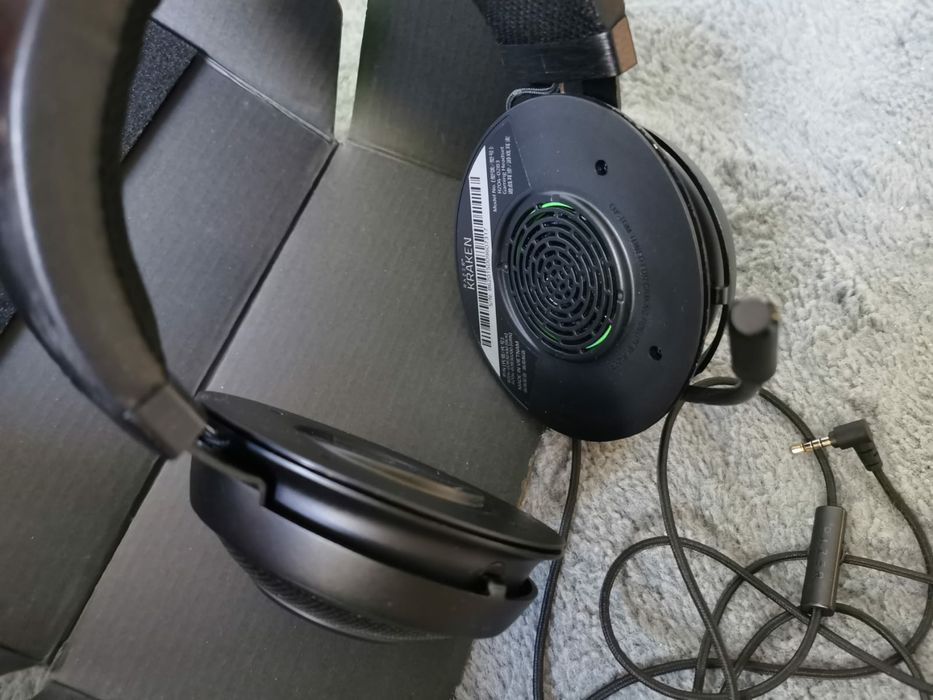 Nowe Słuchawki przewodowe Razer Kraken bez poduszek minijack