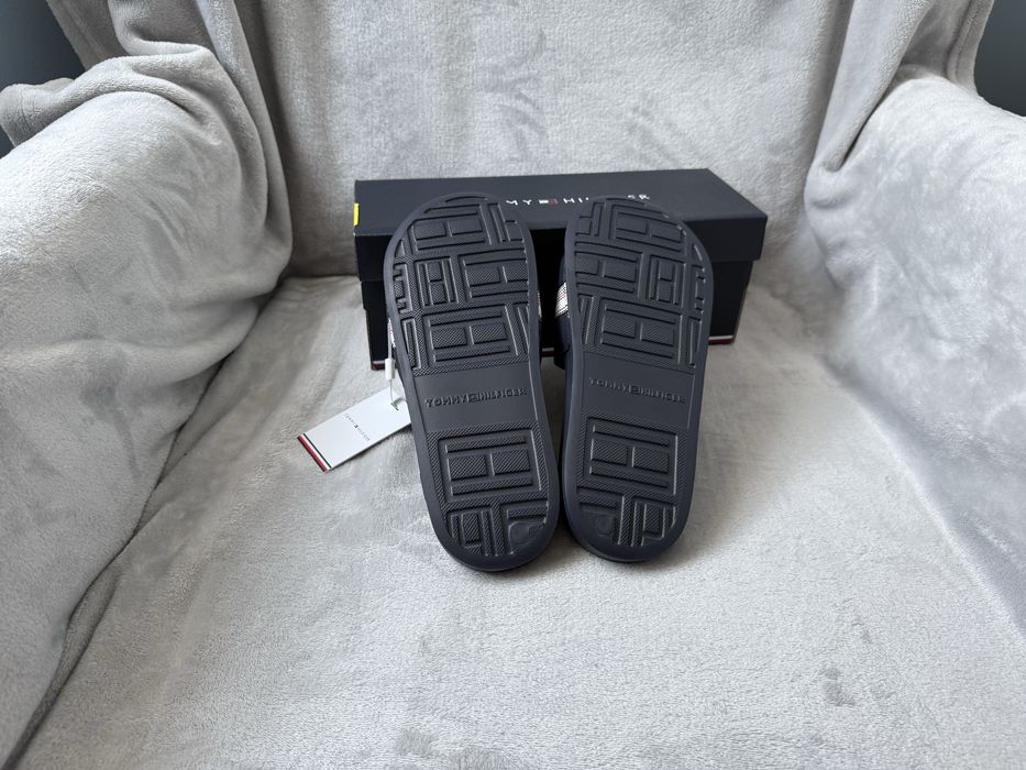 Klapki damskie Tommy Hilfiger 40