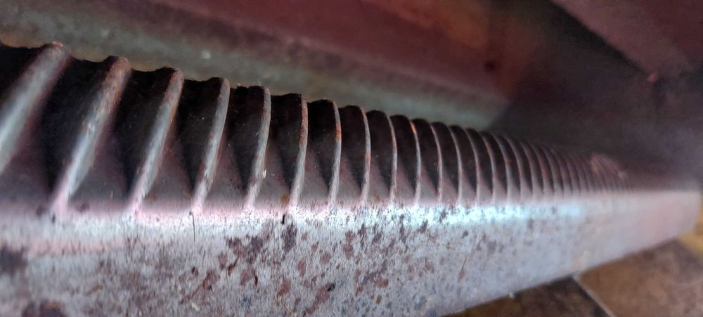 Зернозбиральний комбайн Massey ferguson 330 2.7m